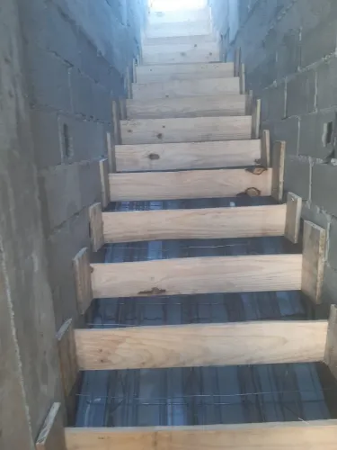 Trabalho com obra tenho experience.