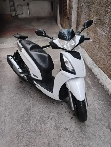 Moto Scooter Automática 