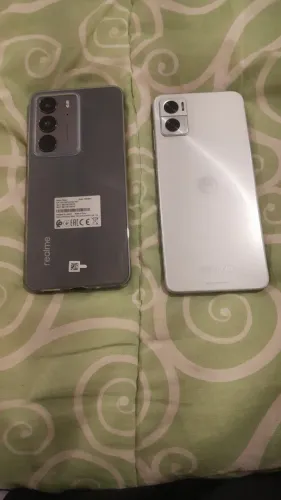 Vendo 2 celular apenas para tirar peças.