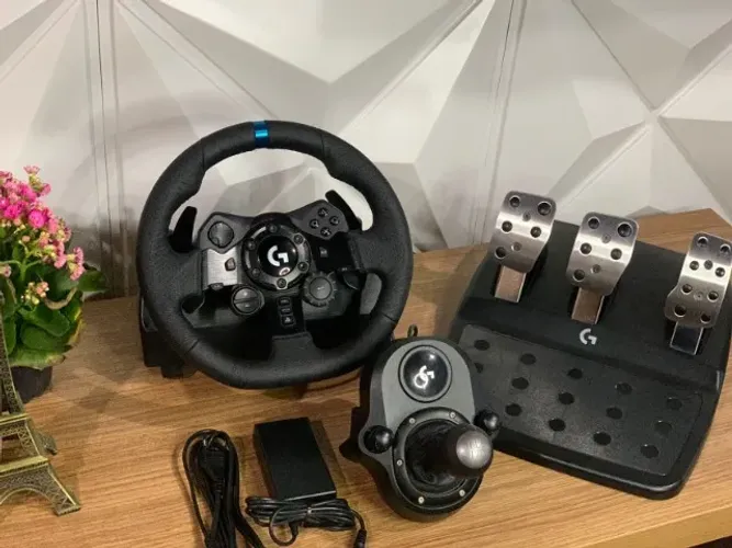 Volante e pedais Logitech G923 PS + Câmbio *impecável*