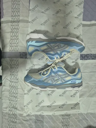 Asics gel NYC azul