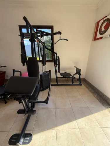 Estação musculação com Leg Press academia butterfly