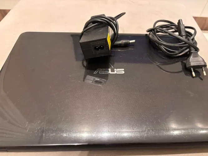 Notebook ASUS Z550SA