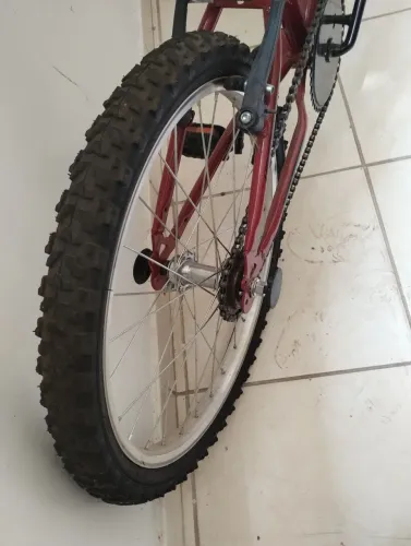 bicicleta semi-nova aro 20