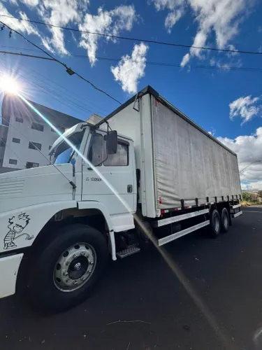 Vendo caminhão truck 1620