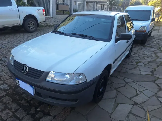 Volkswagen Gol 1.6 MI/ Power 1.6 MI 4P 2003