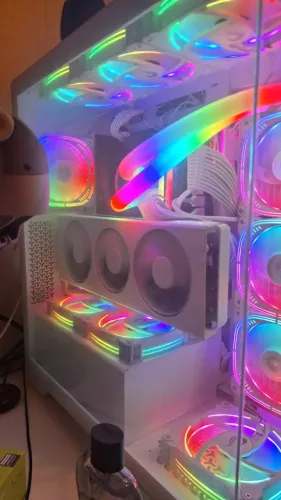 COMPUTADOR COMPLETO. I5 14600K + RX 7800XT + MONITOR LG 2K 165HZ.