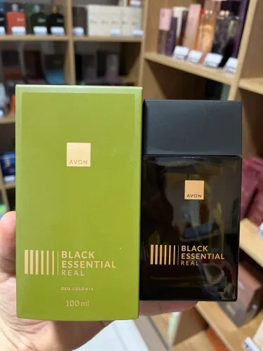 Black Essential Real 100 ml