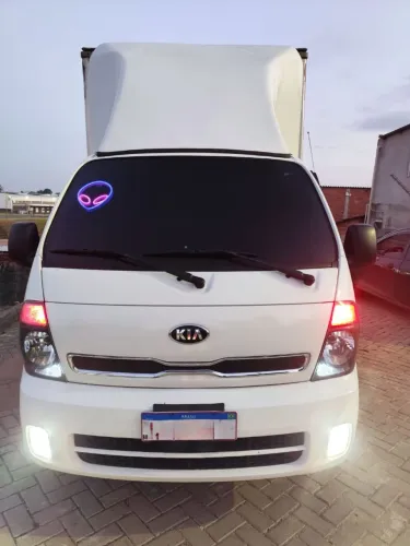 Kia Motors Bongo K-2500 2.5 4X2 TB Diesel 2018
