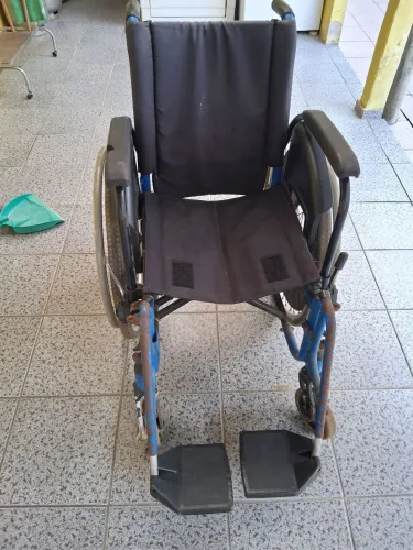 Cadeira de rodas 