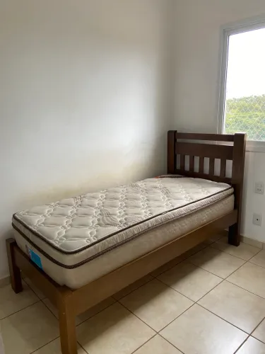 Cama solteiro - suporte de madeira + molas ensacadas pro espuma Castor