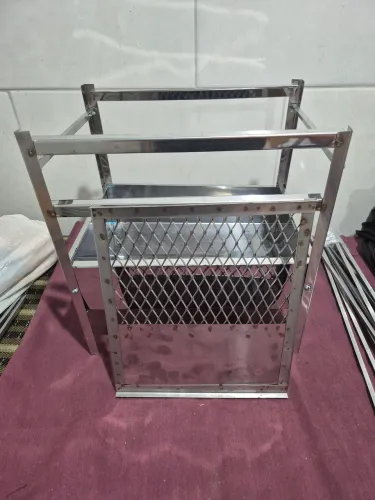 MINI CHURRASQUEIRA DESMONTÁVEL DE INOX PARA ESPETINHOS