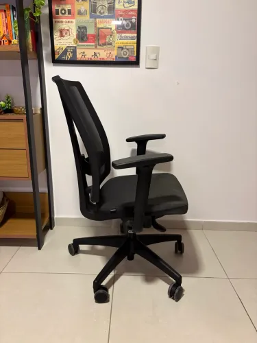 cadeira flexform led all black