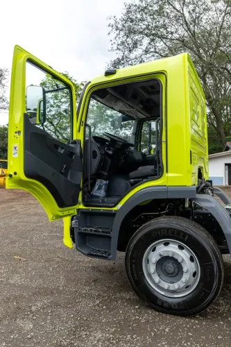 Mercedes-Benz Atego 2429