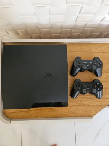 PS3 500gb COM LOJA DE JOGOS GRÁTIS! Aceito cartão 