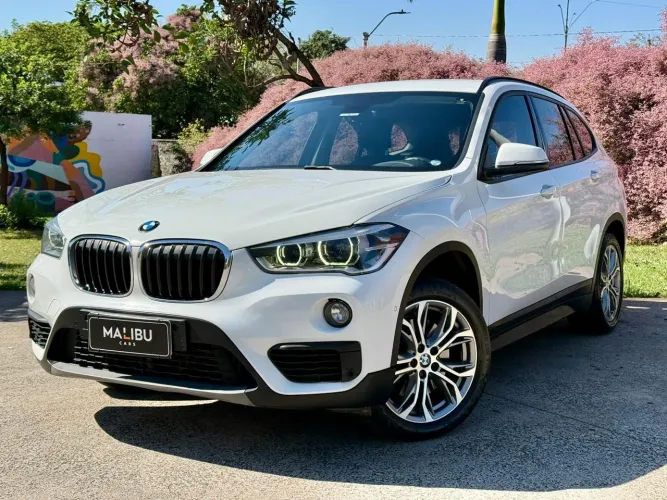 BMW X1 Sdrive 20I X-line 2.0 TB Active Flex 2019