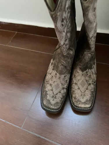 Bota country goyazes