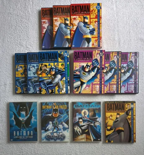 BATMAN A SÉRIE ANIMADA + SUPERMAN A SÉRIE COMPLETA + 4 LONGAS METRAGENS [ORIGINAIS]