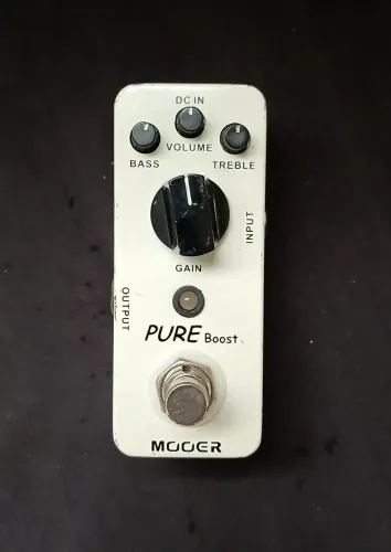Guitarra Mooer Pure Boost