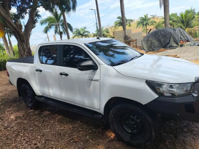 Toyota Hilux CD 4X4 2.8 Diesel Mec. 2022