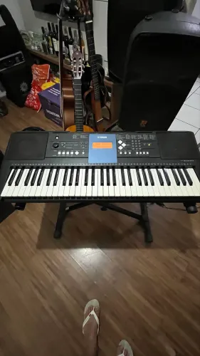 Teclado Yamaha PSR E333