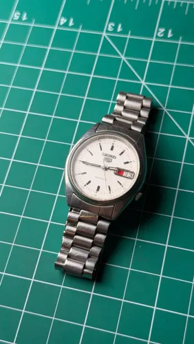 Relógio Seiko 5 ACEITO OFERTAS 