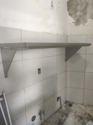 Pratileira em aço inox