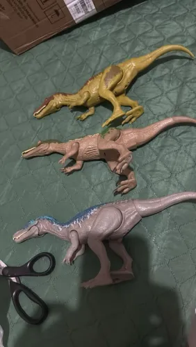Trio de baryonyxs mattel