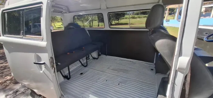 Volkswagen Kombi Standard/ Luxo/ Serie Prata 1998
