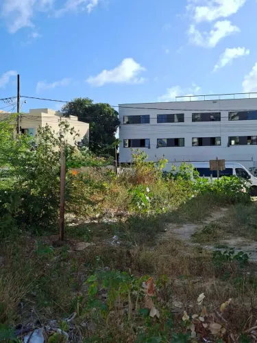 TERRENO EM RUA PUBLICA - ATALAIA