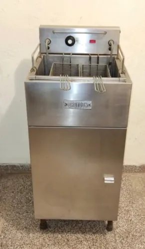 Vende -se fritadeira industrial