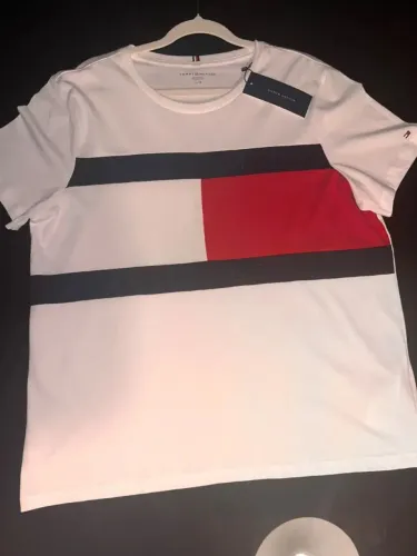 Camiseta Tommy Hilfiger masculina, tamanho L/G