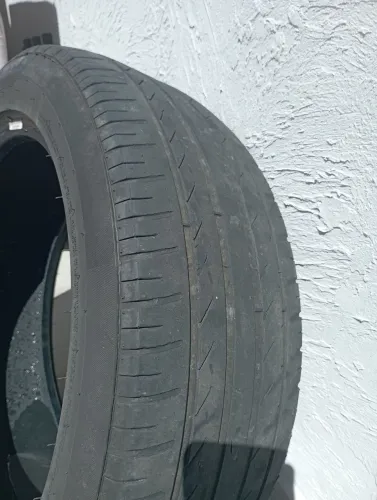 Pneu meia vida , NÃO é remold.