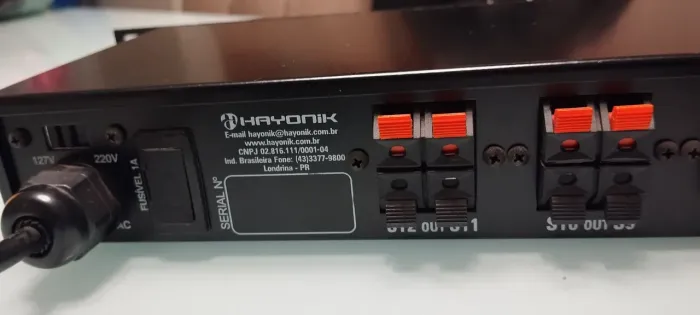 Setorizador De Áudio Hayonik Ambience Line Sh-1012 Preto