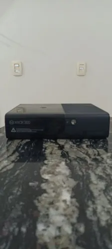 Xbox 360 slim 250g