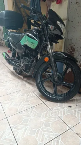 Moto ano 2024 .l