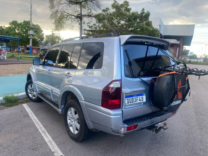 Mitsubishi Pajero GLS Hpe/hpe Full 3.8 233cv 3P AUT 2006