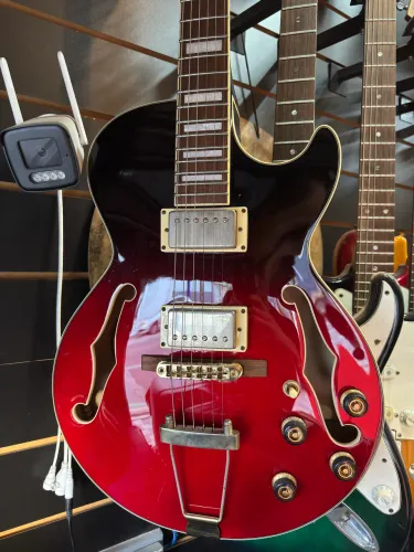 Guitarra Semi Acústica Ibanez AG 75G SCG Scarlet Gradation