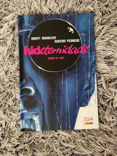 HQ Kid Eternidade de Grant Morrison