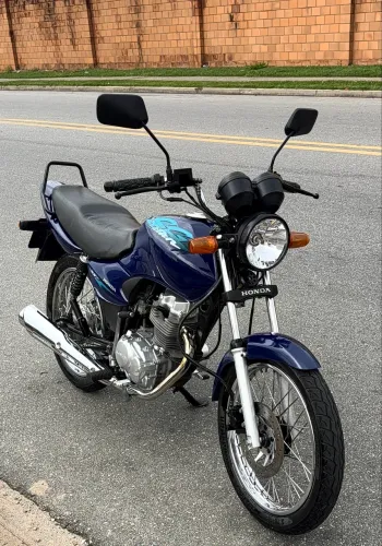 Vendo titan 2002