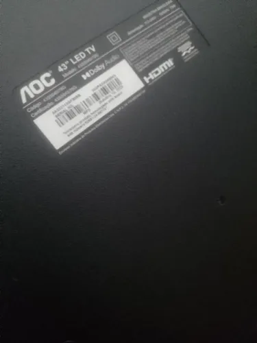 Vendo tv com a tela queimada nem 1 mês de uso marca AOC 43 polegadas 