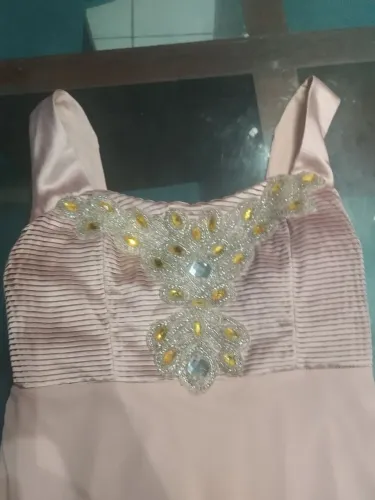 Lindo vestido rosa para eventos e festas