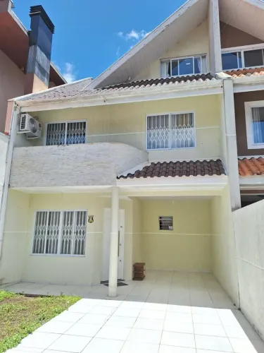 Sobrado para venda tem 133 metros quadrados com 3 quartos em Aristocrata - São José dos Pi