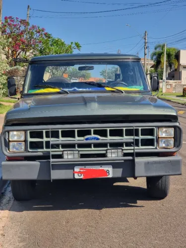 Ford F-1000 Super Diesel / Super Diesel Turbo 1985