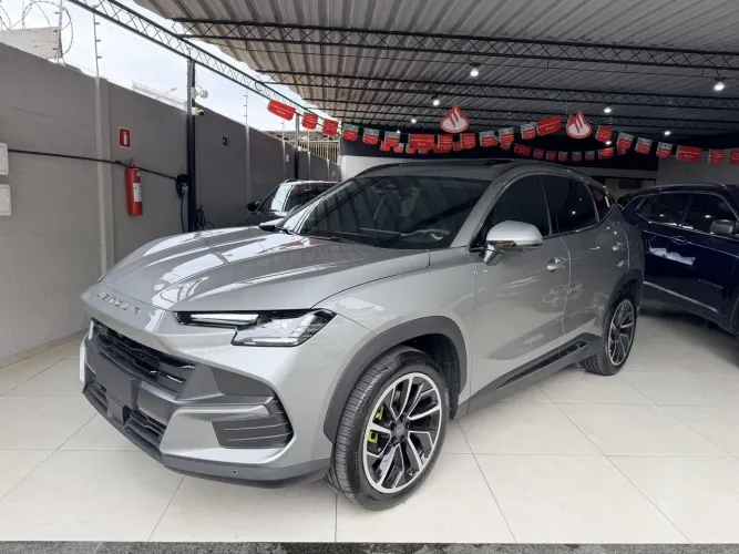 Jetour S06 Premium 2027
