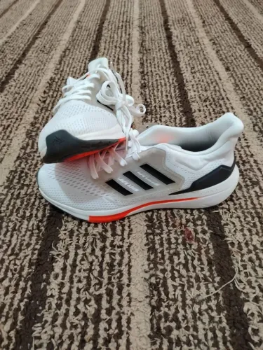 Tênis Adidas EQ21 Run / Ultrabounce
