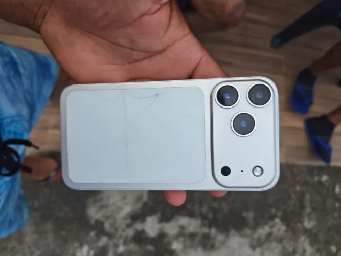 iPhone 11 no 17 pro