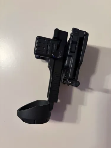 Suporte tático de lanterna para cinto 