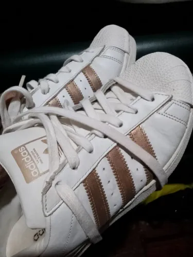 Oportunidade Adidas super star zerado 39/40