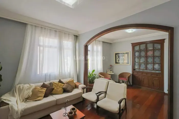 Apartamento à venda no bairro Barroca